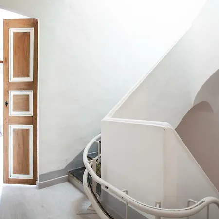 Akira Flats Llané Appartement