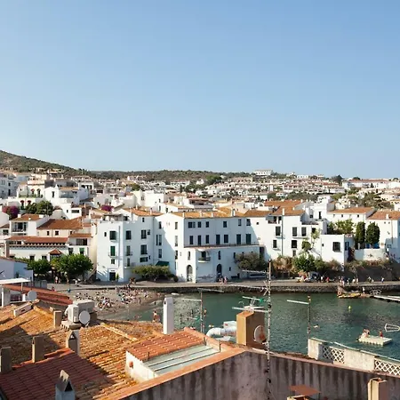 Apartment Akira Flats Llane Cadaques